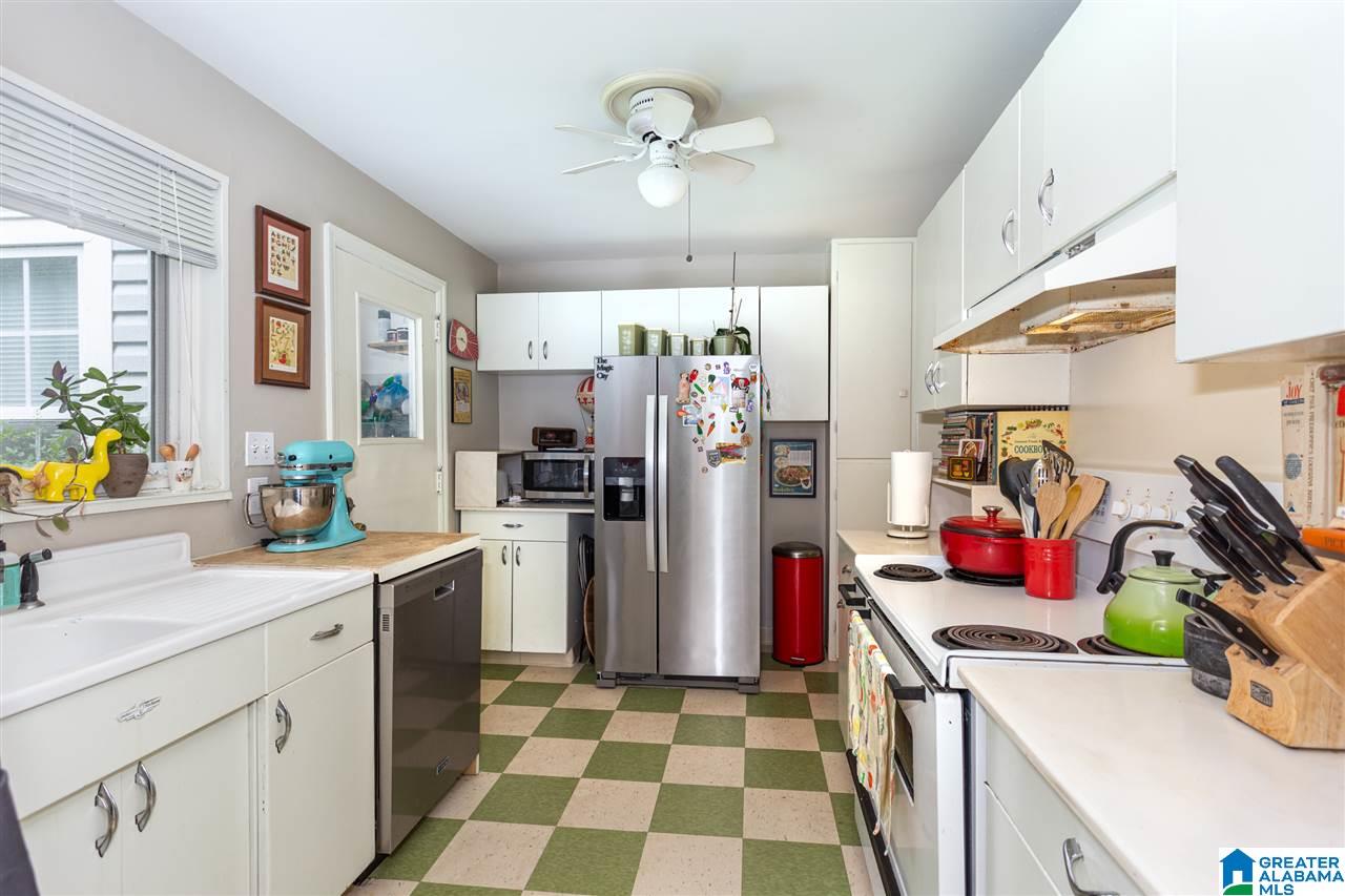 1416 Cresthill Road Birmingham, AL 35213 - Photo 12 of 31