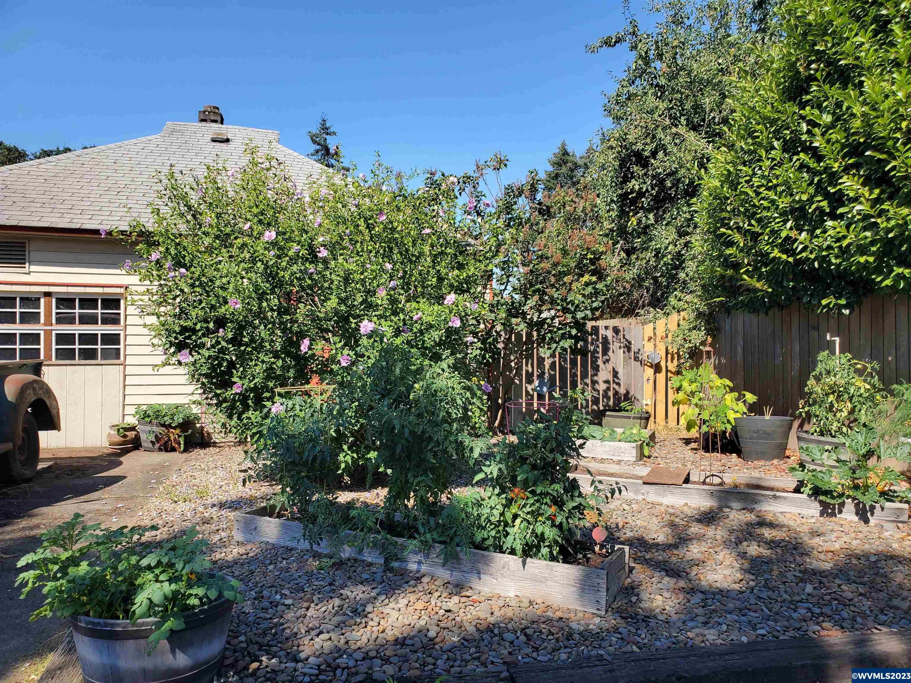 2243 Front Avenue Northeast Albany, OR 97321 - Photo 27 of 31