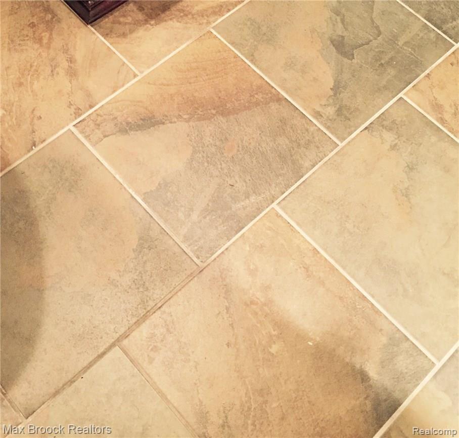 2253 Pembroke Road Birmingham, MI 48009 - Photo 25 of 62 ENTRY LEVEL BATH FLOOR TILE