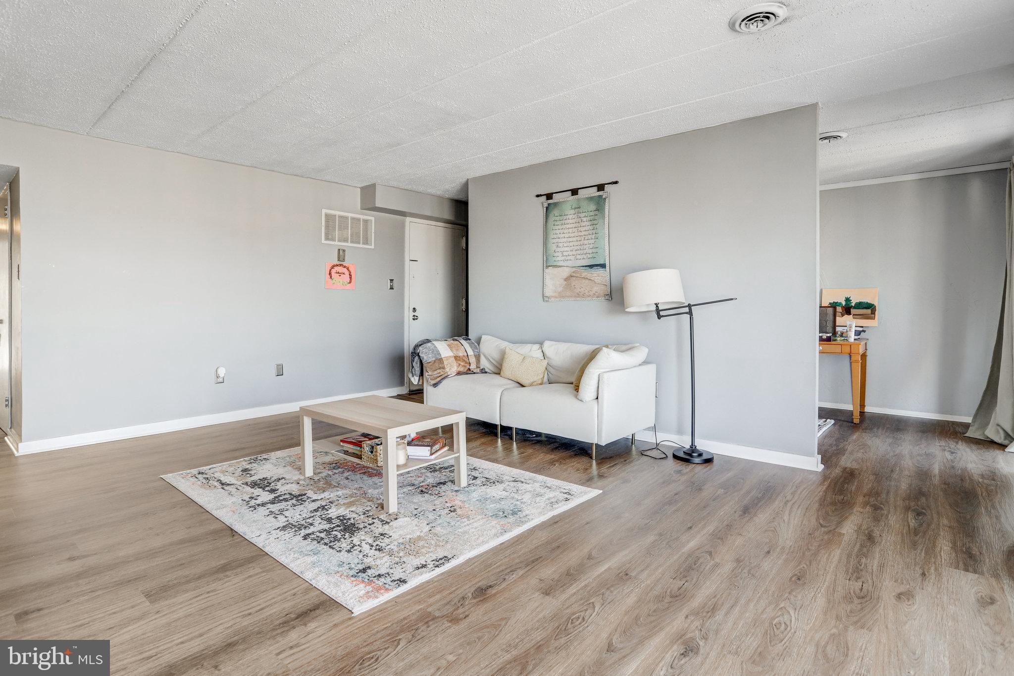 2622 Fort Farnsworth Road, Unit 220 Alexandria, VA 22303 - Photo 7 of 21 Gallery Image 7