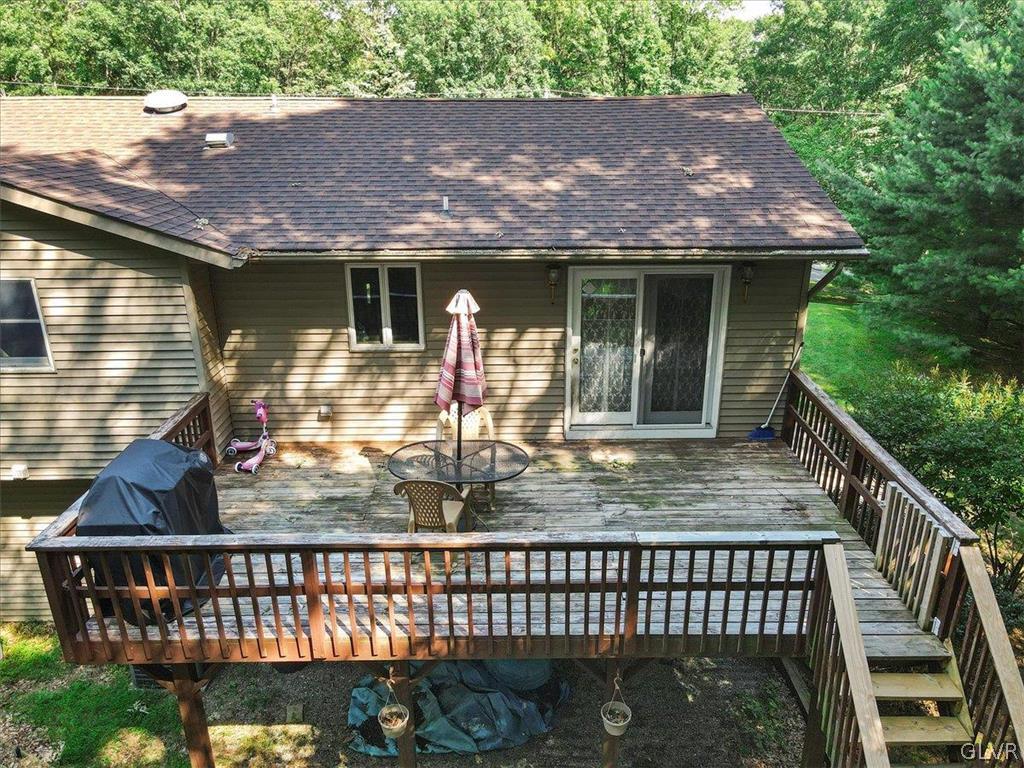 383 Upper Ridge Drive Effort, PA 18330 - Photo 27 of 32 Gallery Image 27