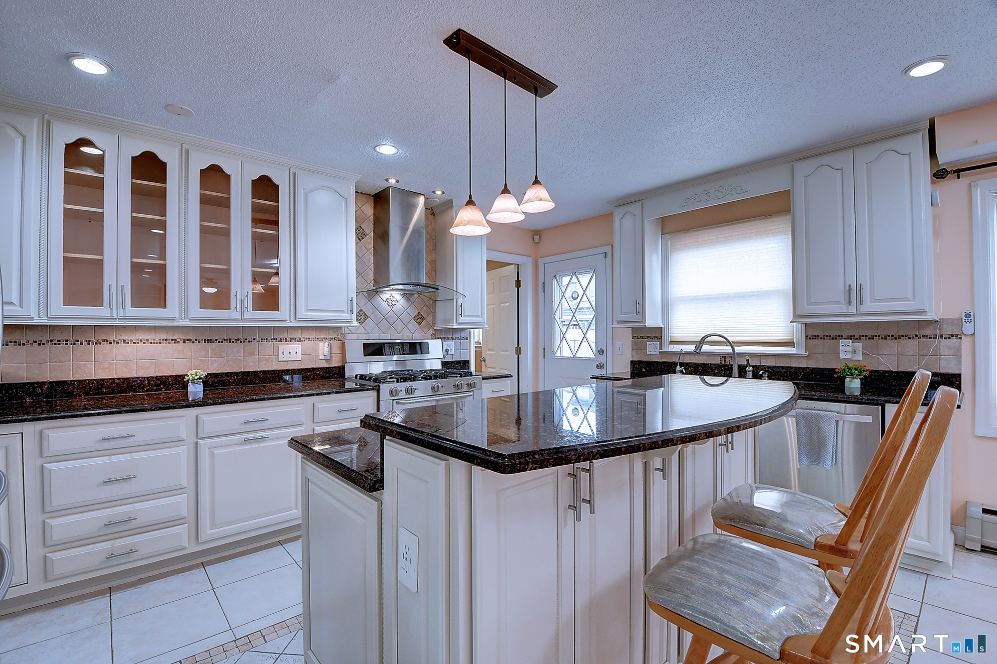 55 Rutledge Road Wethersfield, CT 06109 - Photo 14 of 38