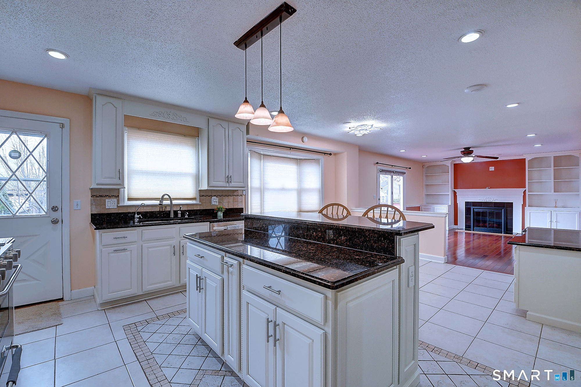 55 Rutledge Road Wethersfield, CT 06109 - Photo 16 of 38