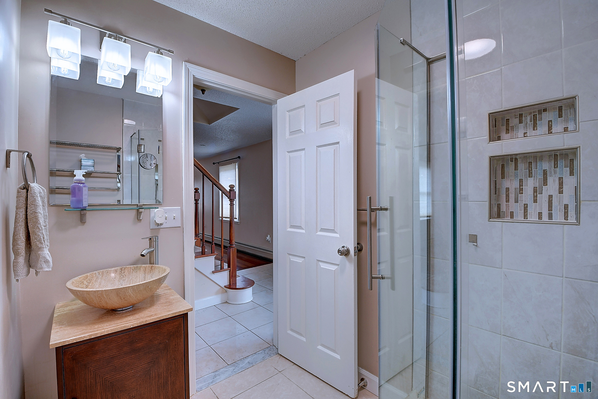 55 Rutledge Road Wethersfield, CT 06109 - Photo 19 of 38