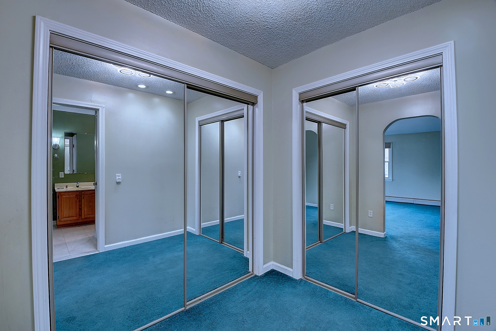 55 Rutledge Road Wethersfield, CT 06109 - Photo 23 of 38