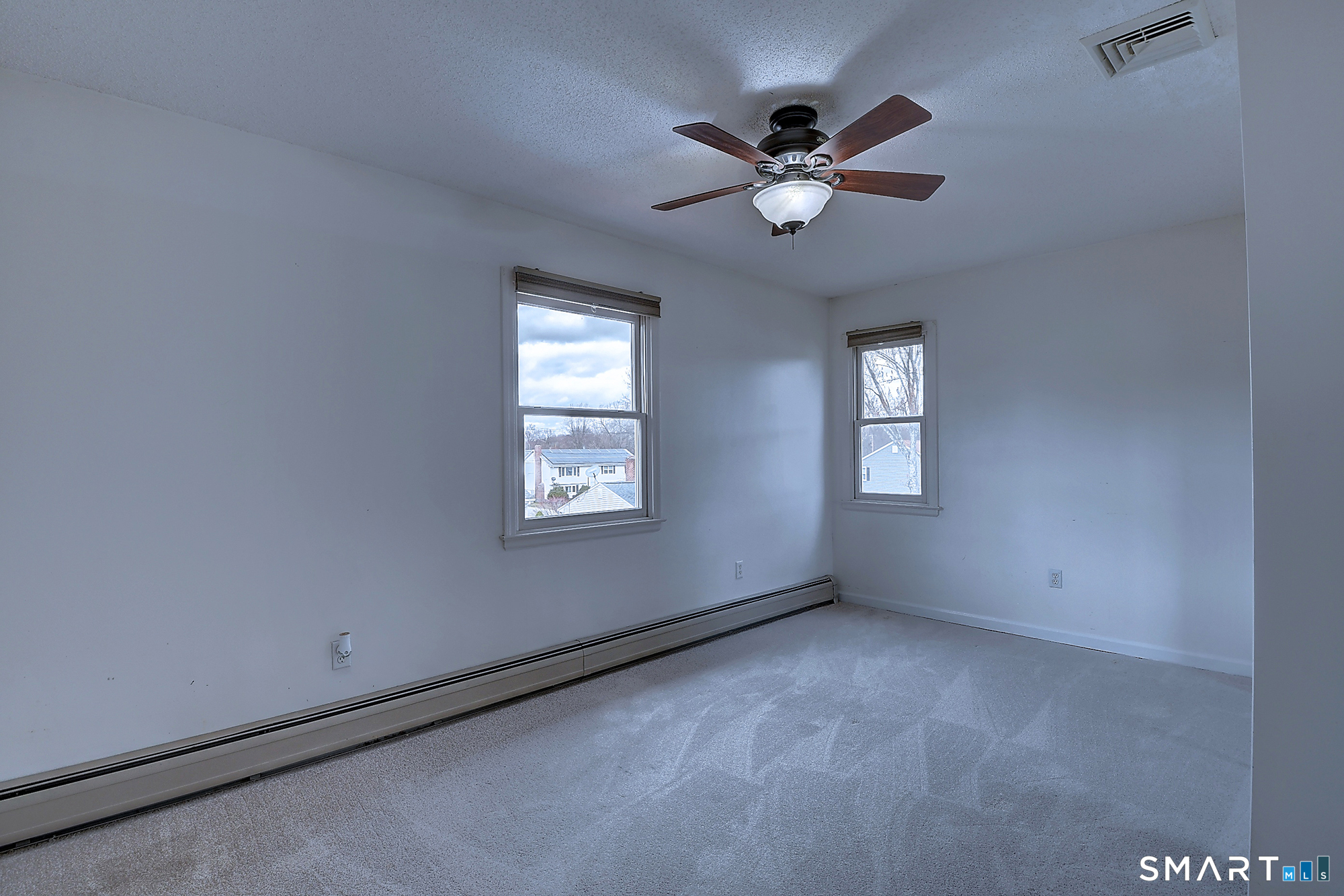 55 Rutledge Road Wethersfield, CT 06109 - Photo 31 of 38