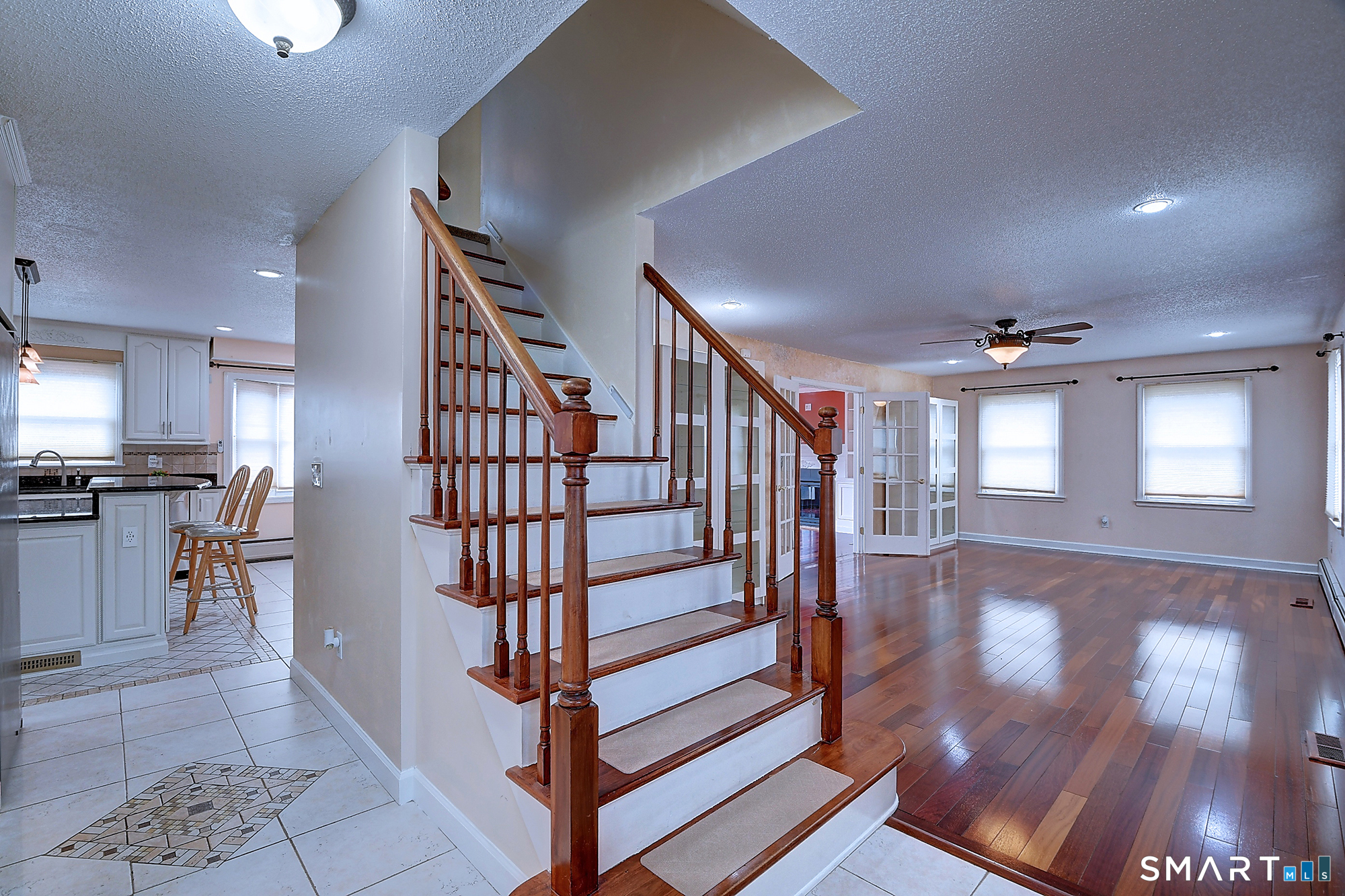 55 Rutledge Road Wethersfield, CT 06109 - Photo 4 of 38