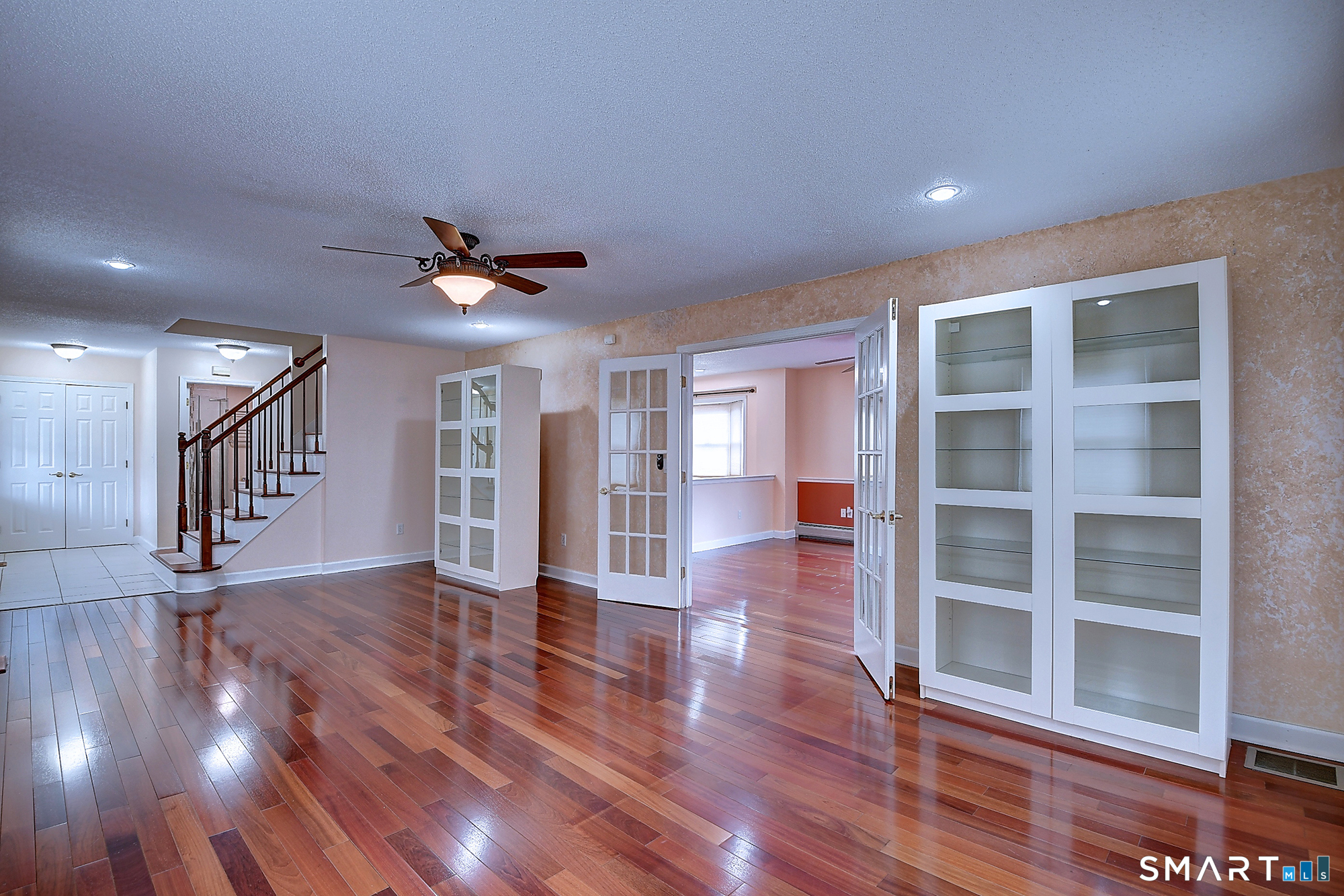 55 Rutledge Road Wethersfield, CT 06109 - Photo 7 of 38