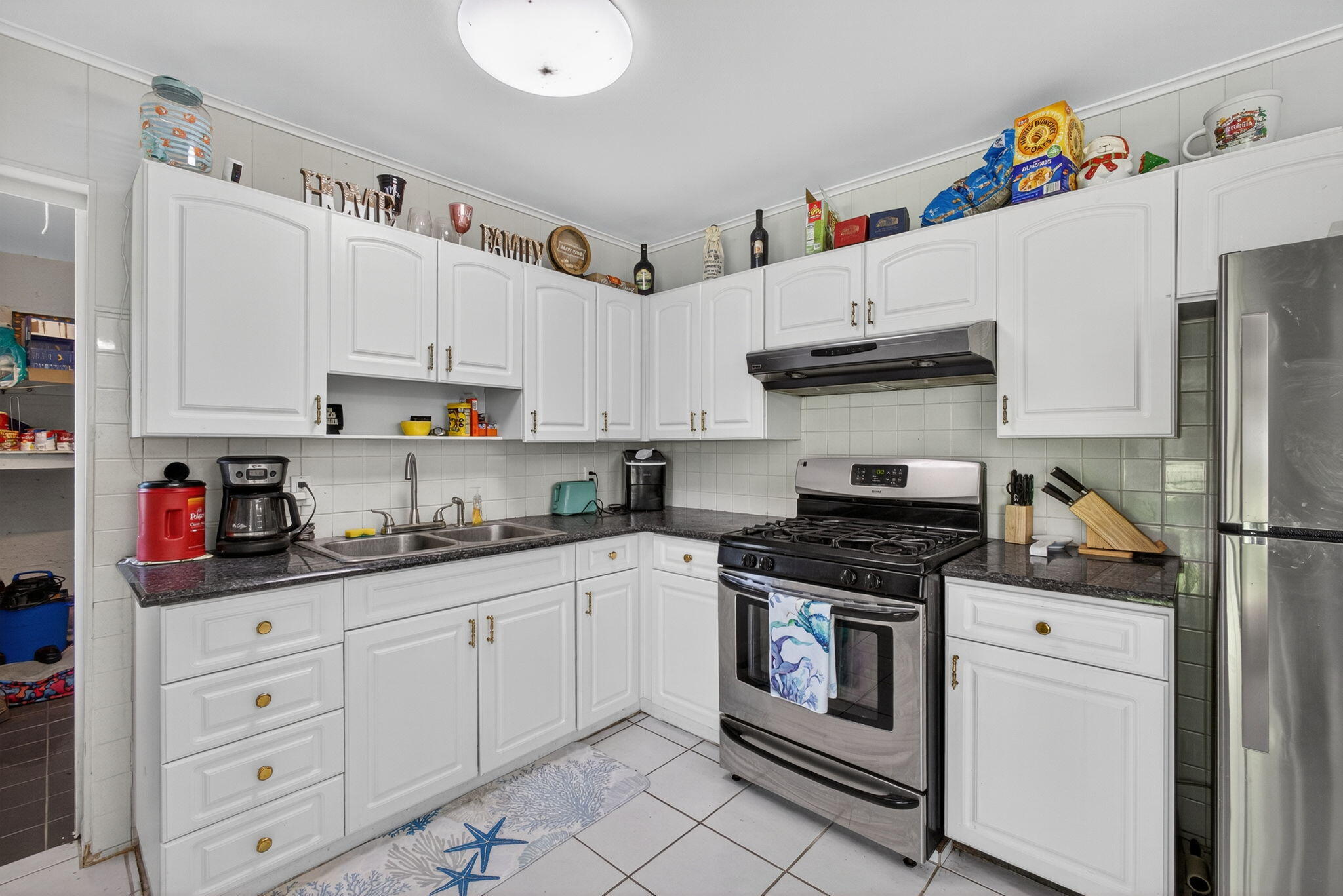 2251 East Avenue H Riviera Beach, FL 33404 - Photo 13 of 43 17-web-or-mls-5D1A6614