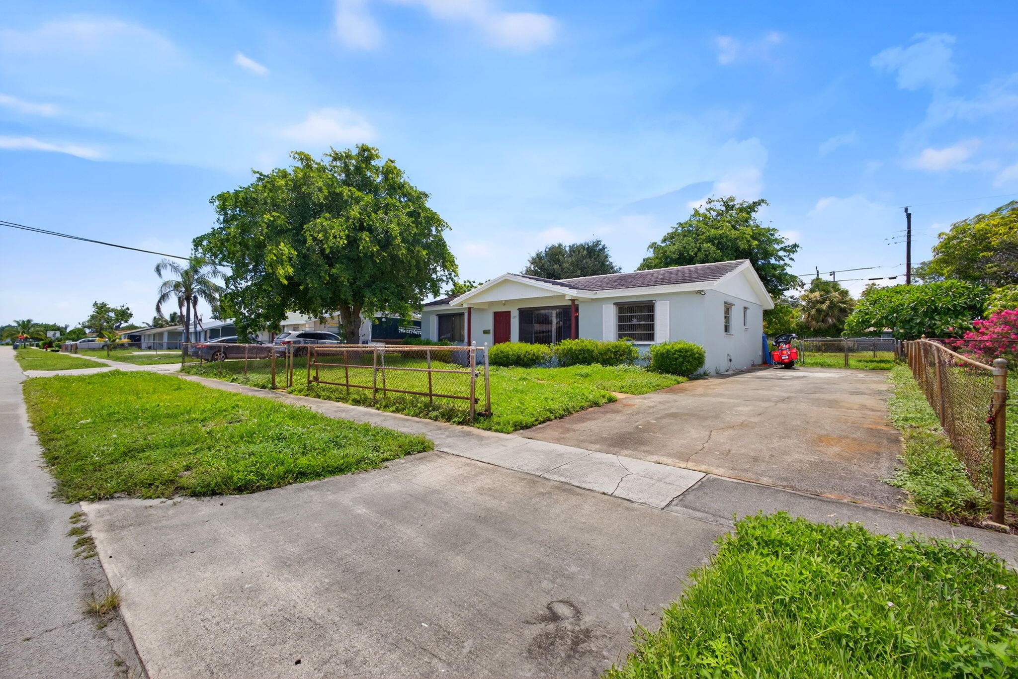 2251 East Avenue H Riviera Beach, FL 33404 - Photo 3 of 43 4-web-or-mls-5D1A6441