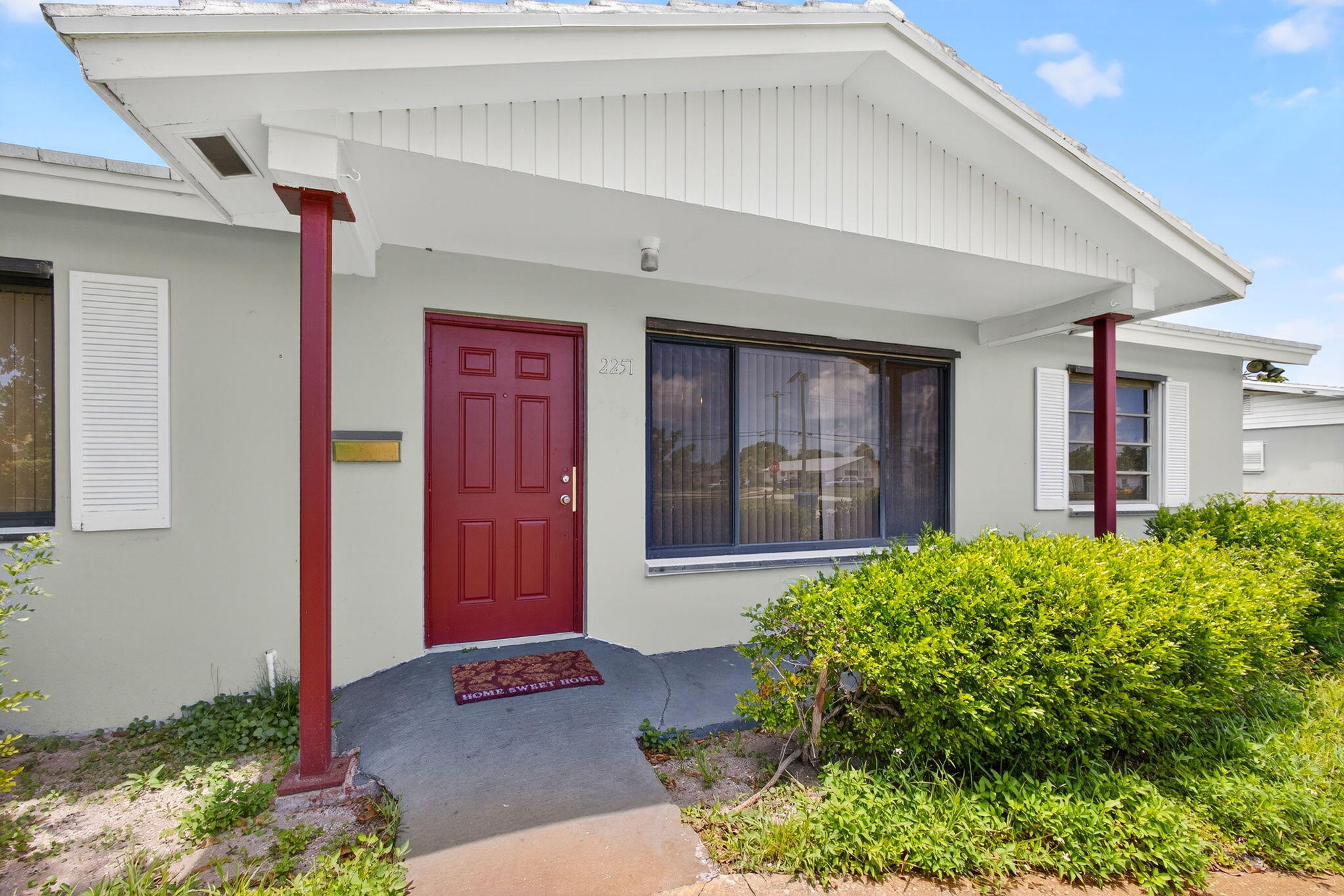 2251 East Avenue H Riviera Beach, FL 33404 - Photo 6 of 43 8-web-or-mls-5D1A6464