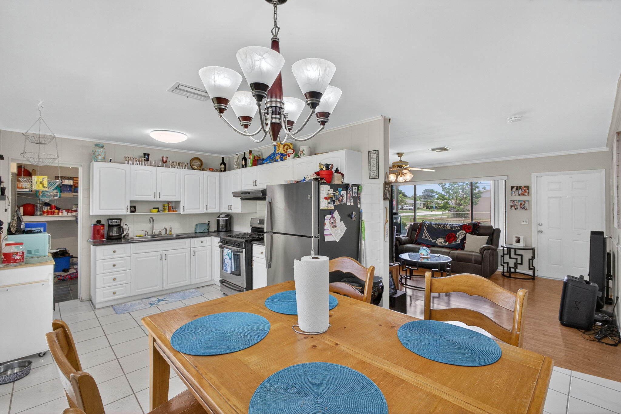 2251 East Avenue H Riviera Beach, FL 33404 - Photo 9 of 43 13-web-or-mls-5D1A6634