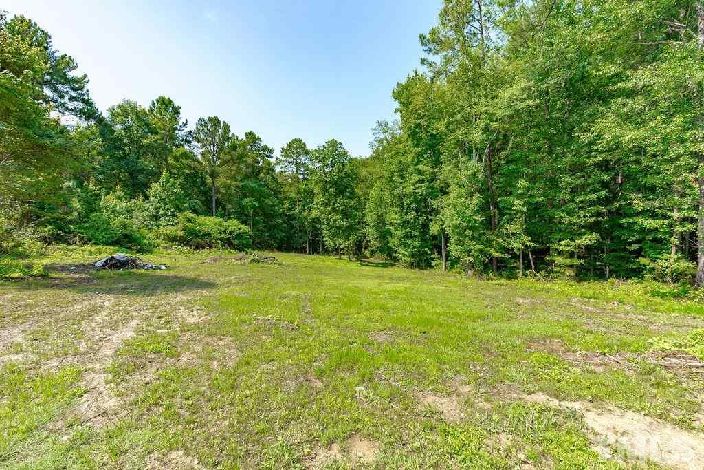 1331 Farrell Road Sanford, NC 27330 - Photo 8 of 30 Gallery Image 8