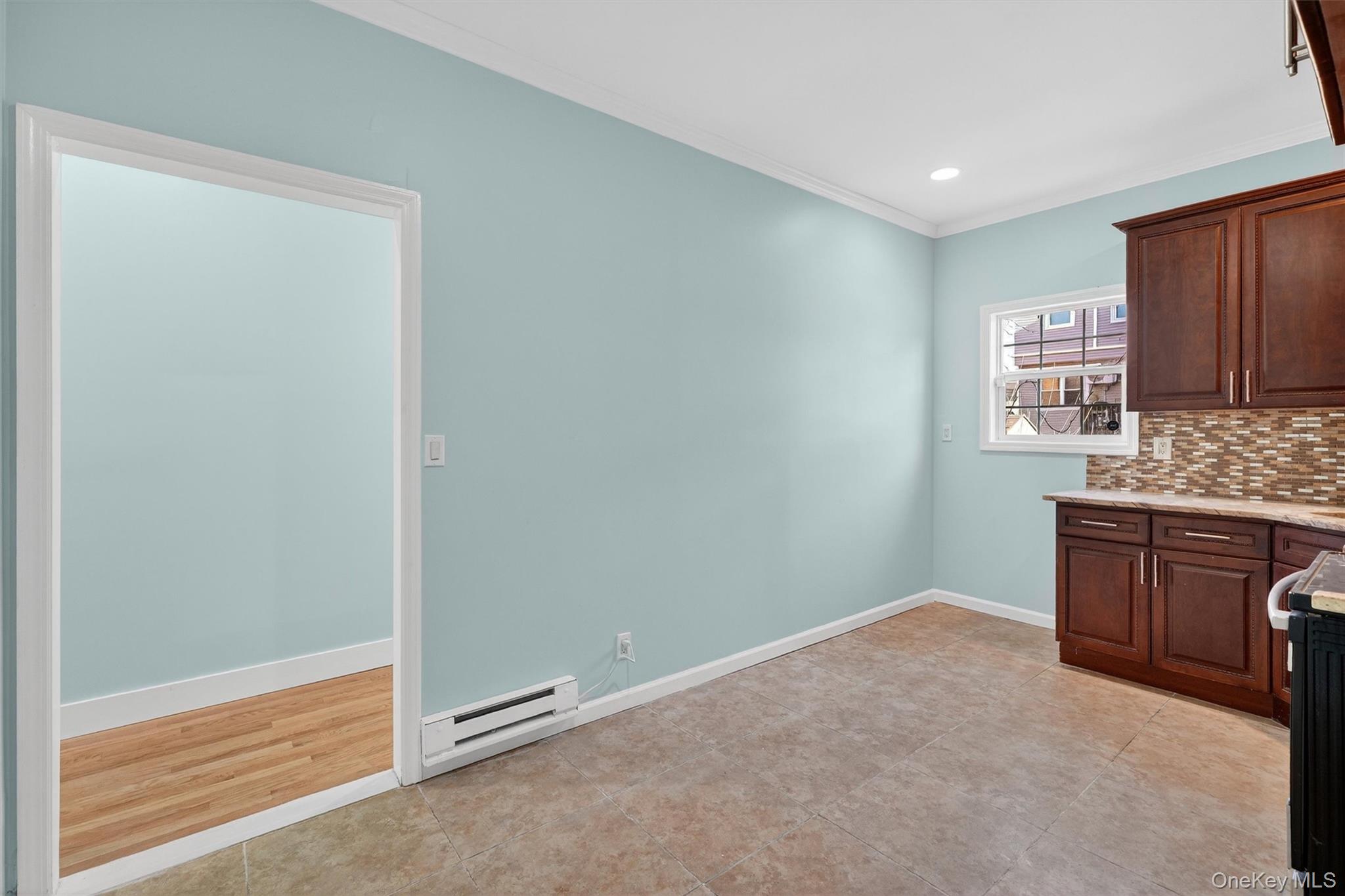 636 Throgs Neck Expressway Bronx, NY 10465 - Photo 14 of 31