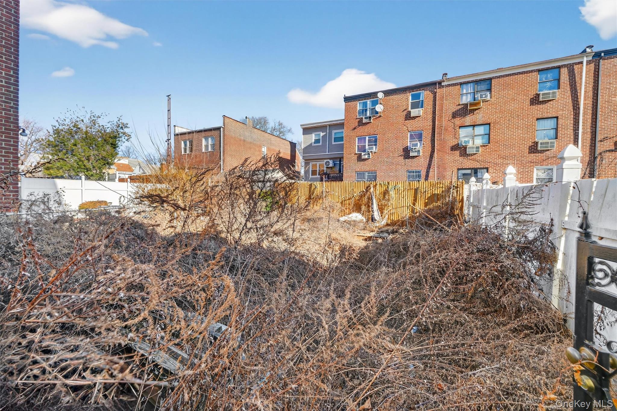 636 Throgs Neck Expressway Bronx, NY 10465 - Photo 31 of 31