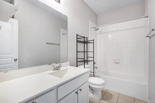 $1,895 | 11523 Verdis Valley, San Antonio, TX 78245