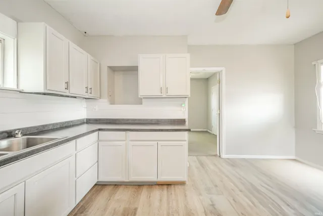 $169,900 | 5694 Highway 36, Mooreland, IN 47360