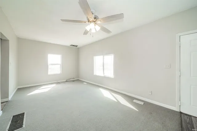 $169,900 | 5694 Highway 36, Mooreland, IN 47360