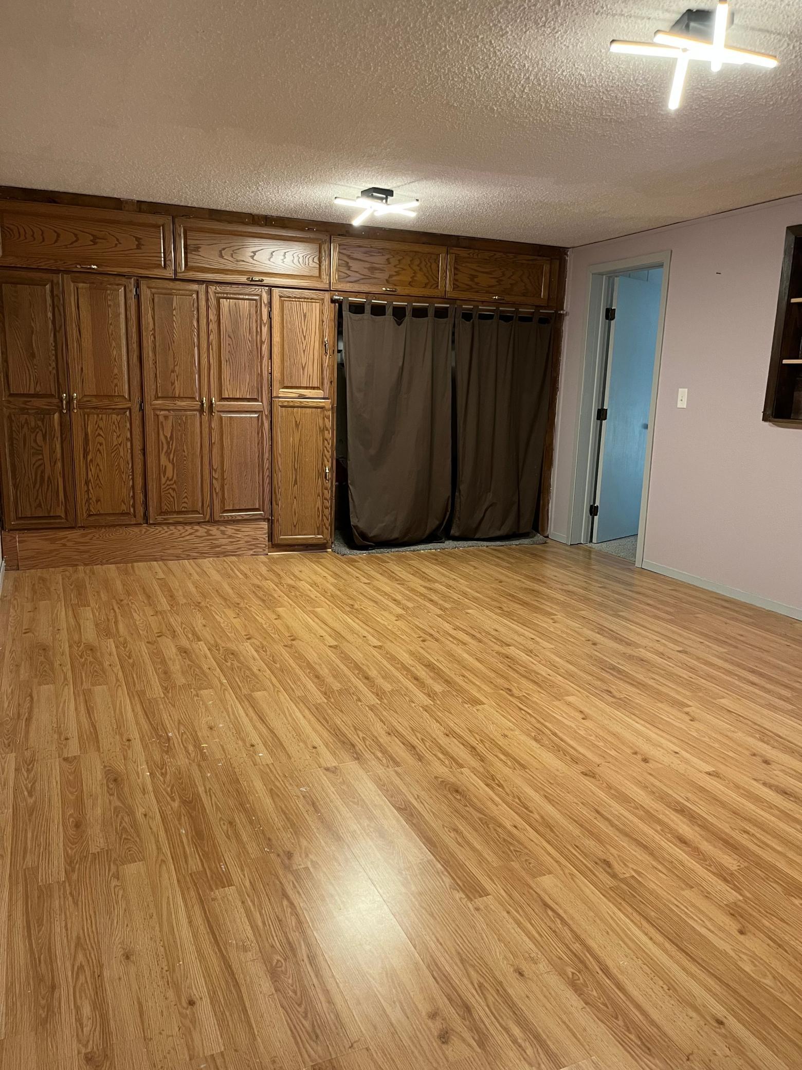 704 Miller Avenue Windom, MN 56101 - Photo 28 of 44