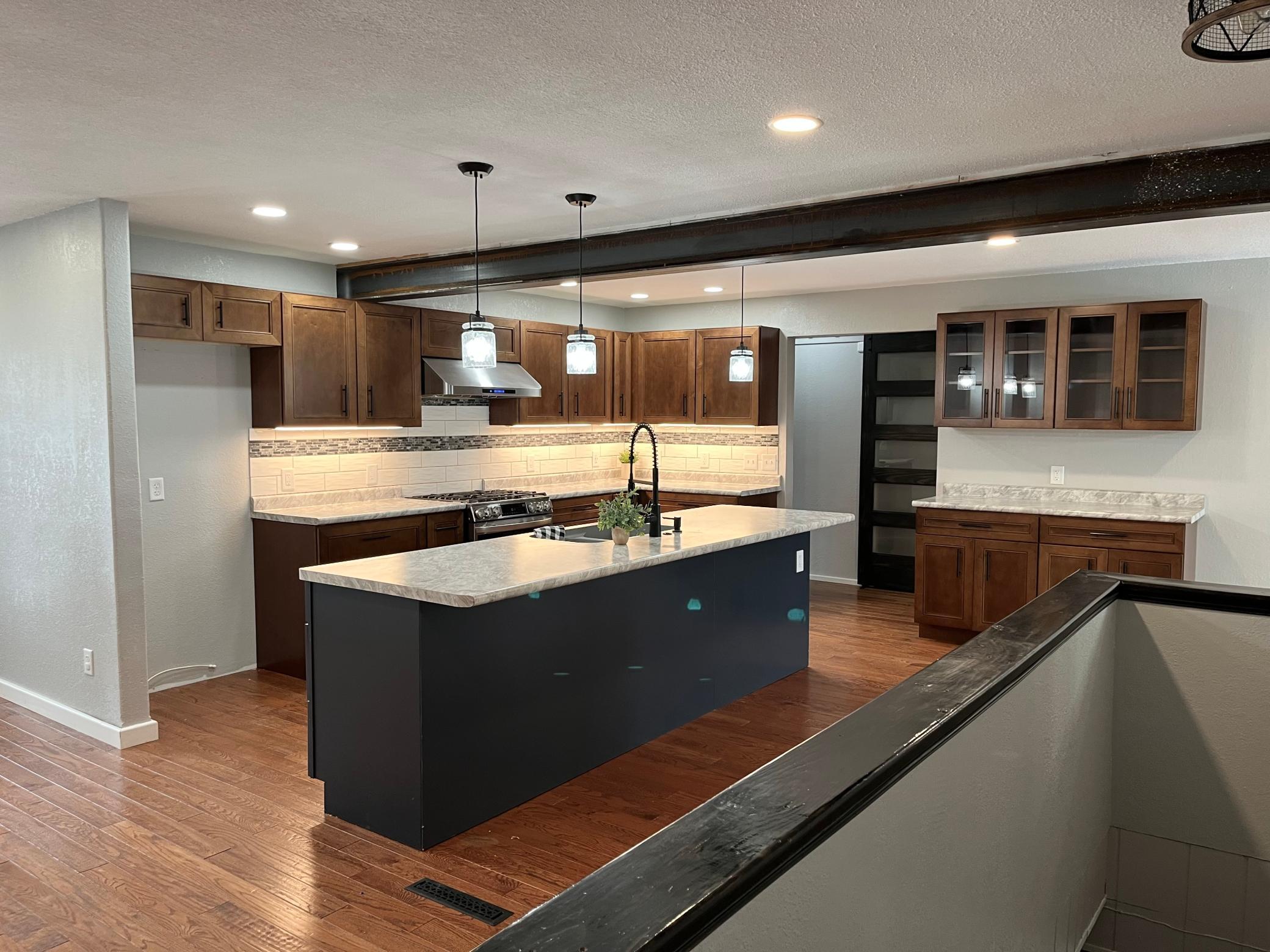 704 Miller Avenue Windom, MN 56101 - Photo 3 of 44