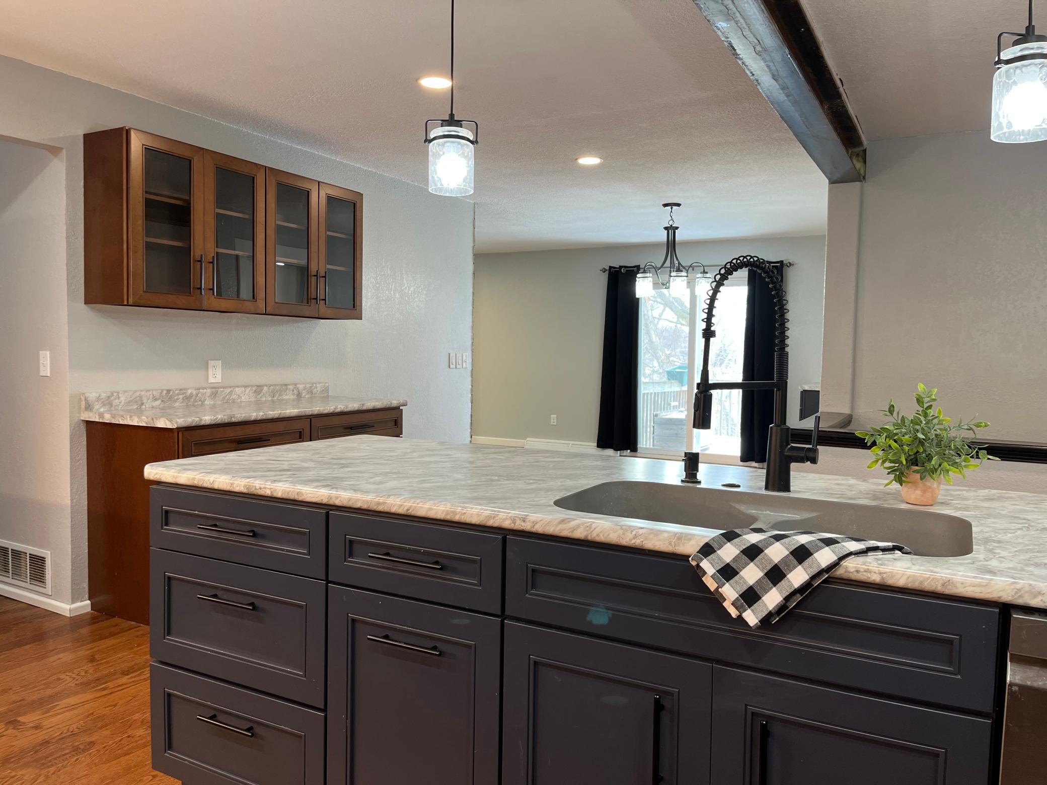 704 Miller Avenue Windom, MN 56101 - Photo 5 of 44