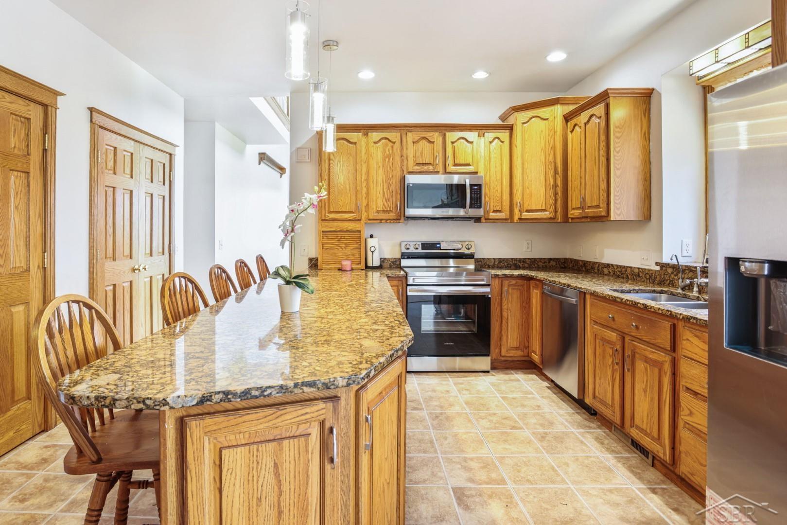 7480 McCarty Road Saginaw, MI 48603 - Photo 19 of 72 50109066-18.JPG
