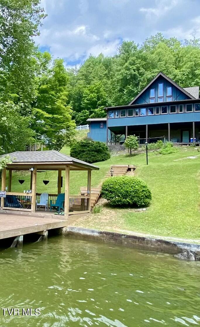 463 Lakeshore Road Bluff City, TN 37618 - Photo 1 of 22 IMG_4682