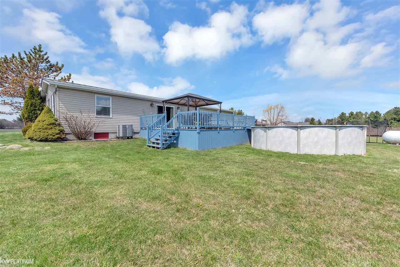 7424 Gibbons Road Jeddo, MI 48032 - Photo 12 of 36