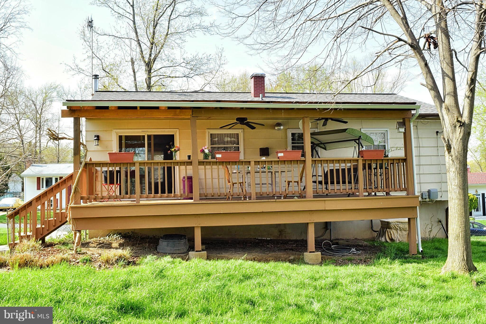 616 Banyan Road Edgewood, MD 21040 - Photo 6 of 26 Massive 26' x 12' Covered Deck!