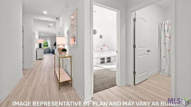 $267,900 | 35420 Forest Manor Avenue, Denham Springs, LA 70706