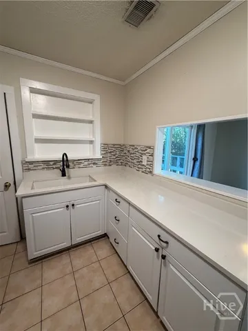 $1,900 | 2212 East 43rd Street, Savannah, GA 31404