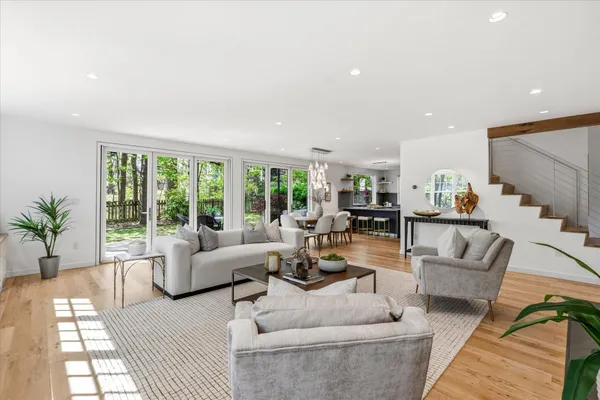 $2,375,000 | 3800 Alton Place Northwest, Washington, DC 20016