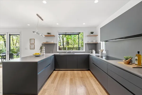 $2,375,000 | 3800 Alton Place Northwest, Washington, DC 20016