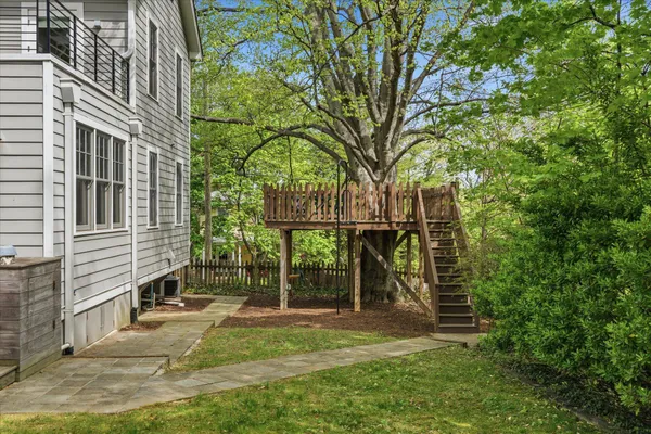 $2,375,000 | 3800 Alton Place Northwest, Washington, DC 20016