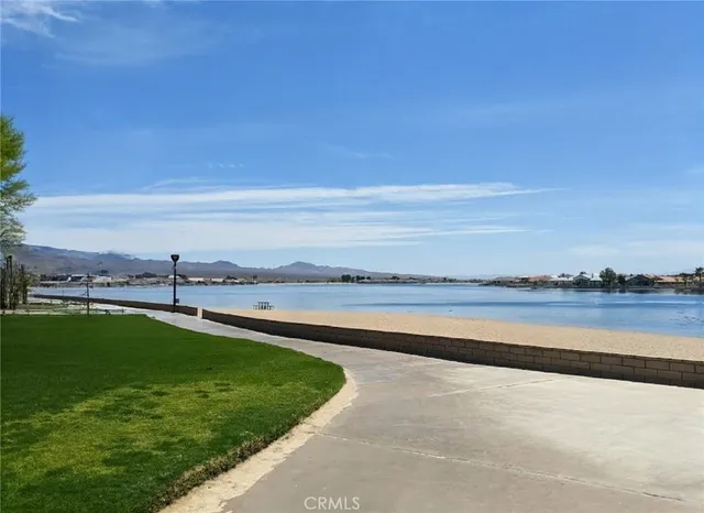 $2,000 | 27428 Outrigger Lane, Helendale, CA 92342