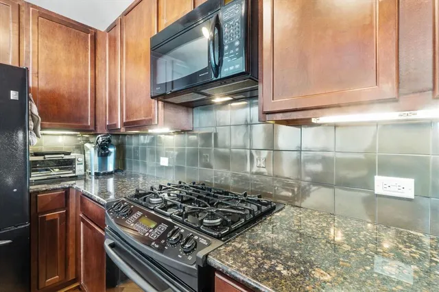 $3,300 | 500 Throckmorton Street, Unit 2301, Fort Worth, TX 76102