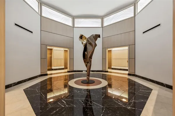 $3,300 | 500 Throckmorton Street, Unit 2301, Fort Worth, TX 76102