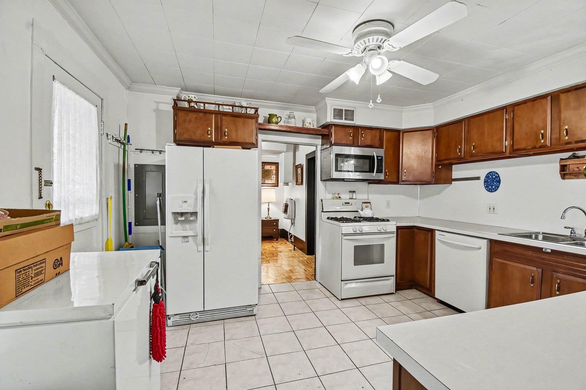 800 Franklin Street Bay City, MI 48708 - Photo 14 of 28