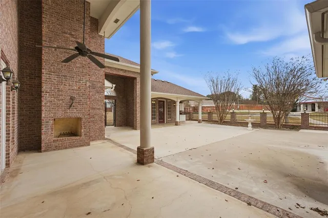 a view of a house with a road