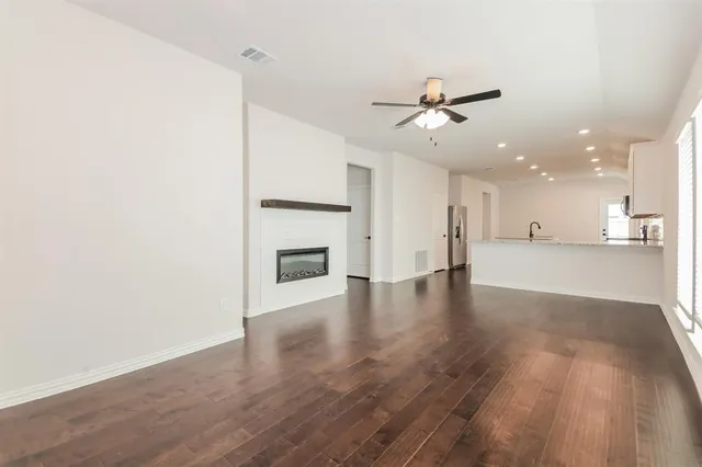 $2,050 | 2610 Hawkins Street, Anna, TX 75409