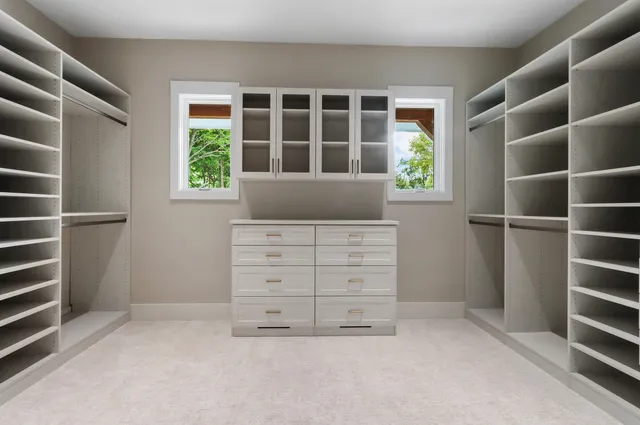 $8,990,000 | N2017 South Lake Shore Drive, Linn, WI 53147