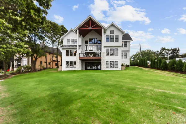 $8,990,000 | N2017 South Lake Shore Drive, Linn, WI 53147