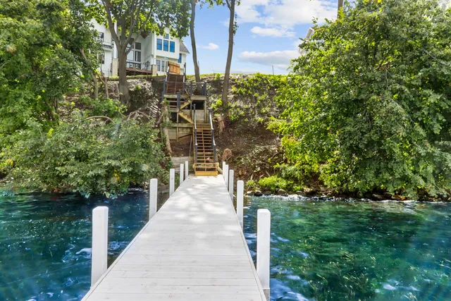 $8,990,000 | N2017 South Lake Shore Drive, Linn, WI 53147