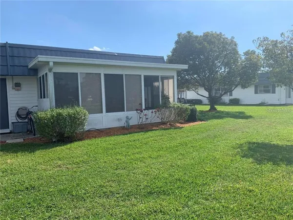 $1,400 | 205 Andover Place North, Unit 104, Sun City Center, FL 33573