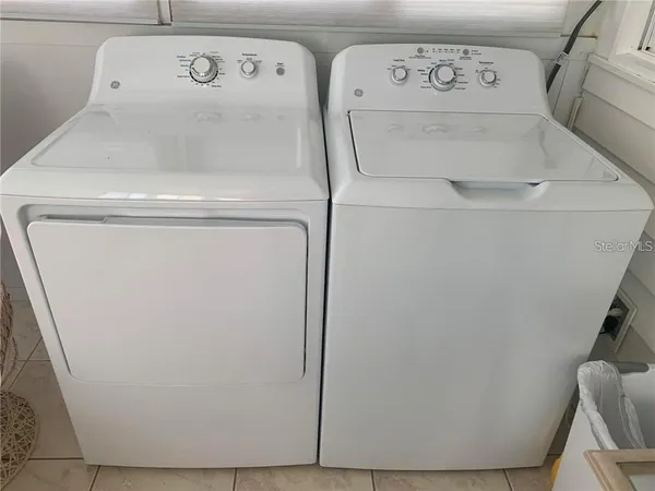 $1,400 | 205 Andover Place North, Unit 104, Sun City Center, FL 33573