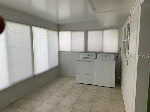 $1,400 | 205 Andover Place North, Unit 104, Sun City Center, FL 33573