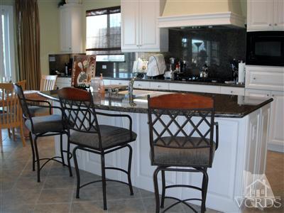860 Hemlock Ridge Court Simi Valley, CA 93065 - Photo 2 of 21 Additional Photo