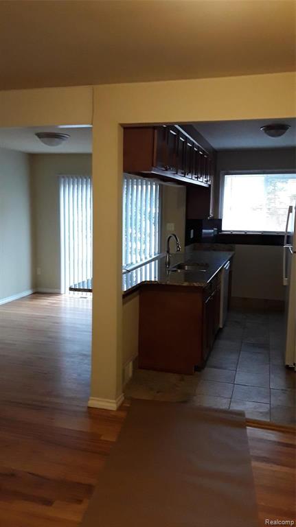 526 West 14 Mile Road Clawson, MI 48017 - Photo 9 of 11