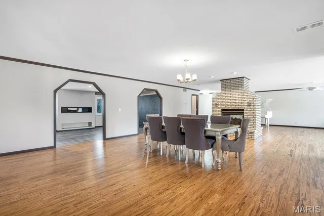 $599,900 | 109 Pecan Lane, Belleville, IL 62223