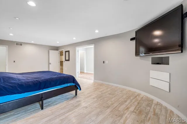 $599,900 | 109 Pecan Lane, Belleville, IL 62223